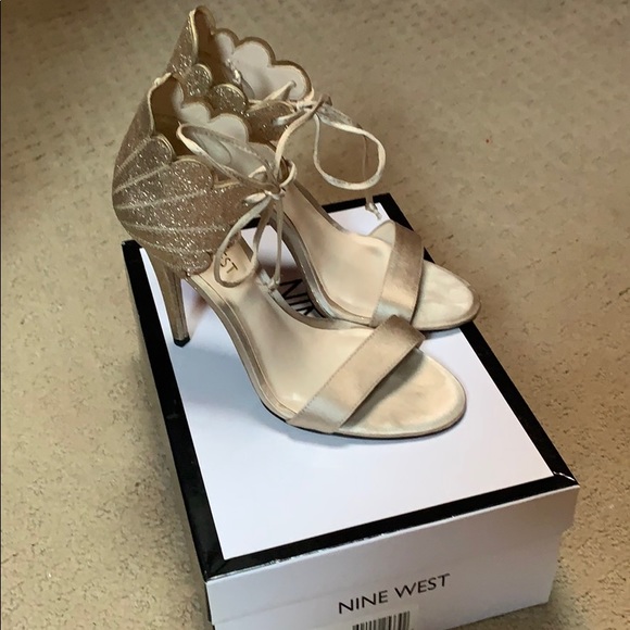 Nine West Gold Heels - Picture 1 of 8